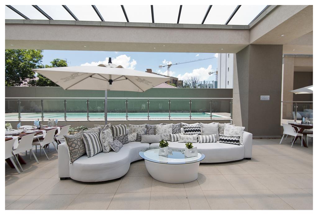Sandton Skye Johannesburg Luxury Apartment Exterior foto